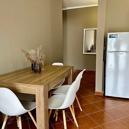 Sea Side Lungomare Apartamento