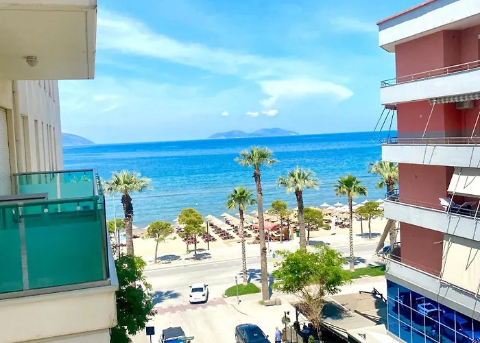 Sea Side Lungomare 公寓 Vlorë