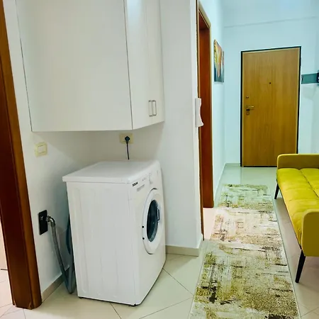 Comfort Lungomare Apartment *